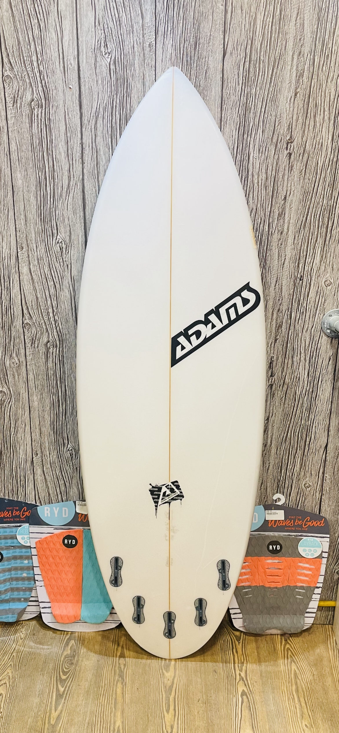 Adams Option 5'8" Surfboard - Image 3