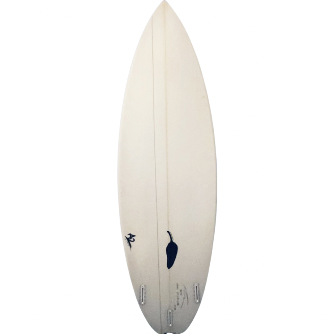 CHILLI 5'11" SURFBOARD 2 - Image 2